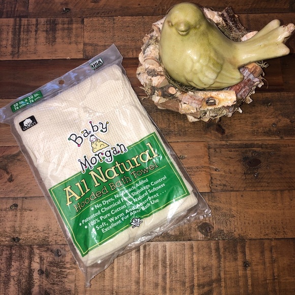 Vintage Baby Morgan All Natural Hooded Bath Towel - Picture 1 of 6